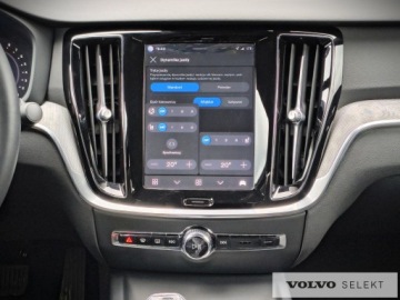 Volvo S60 III Sedan Facelifting 2.0 B5 250KM 2024 Volvo S60 S60 B5 AWD 250 KM, Polestar, Harman Kard, zdjęcie 19