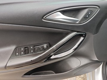 Opel Astra K Sports Tourer 1.6 CDTI 136KM 2016 OPEL ASTRA K Sports Tourer 1.6 CDTI 136KM, Bezwypadkowy, Bogate wyposażenie, zdjęcie 31