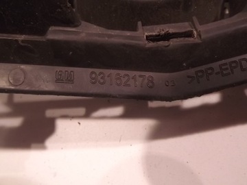 MŘÍŽKA 93162178 MASKA OPEL TIGRA B