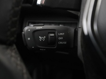 Peugeot 3008 II Plug-In Hybrid HYbrid 225 PHEV 225KM 2020 Peugeot 3008 FV23% PHEV lift półskóra navi, zdjęcie 34