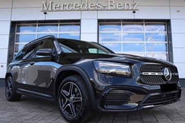 Mercedes GLB SUV 2.0 220d 190KM 2025 MERCEDES-BENZ GLB 220 d 4-Matic AMG Line 2.0 (190KM) 2025, zdjęcie 1