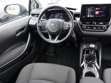 Toyota Corolla XII Sedan 1.5 VVT-i 125KM 2022 Toyota Corolla 1.5 VVT-i, Salon Polska, zdjęcie 6