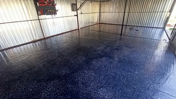 Краска для бетона на основе полиуретановой смолы, бесцветная, 1л