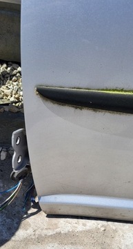 ДВЕРЬ ЛЕВАЯ ПЕРЕДНЯЯ ЛЕВАЯ TOYOTA YARIS I 5D 99-05 ЦВЕТ 199