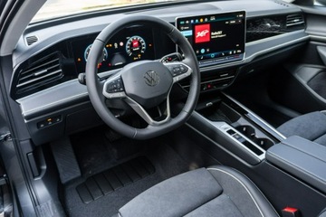 Volkswagen Passat B9 2025 Volkswagen Passat Elegance 2.0 TDI 193 KM 4MOTION,, zdjęcie 9