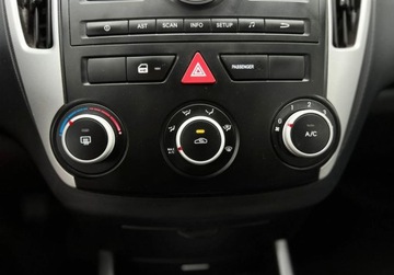 Kia Ceed I Hatchback 5d Facelifting 1.4 DOHC 109KM 2010 Kia Ceed Salon PL 2 wlasciciel czujniki Gwarancja w cenie Warszawa VLAA, zdjęcie 21