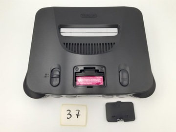 КОНСОЛЬ NINTENDO 64, ЕВРОПЕЙСКАЯ ВЕРСИЯ, ЧЕРНАЯ + ОРИГИНАЛЬНЫЕ АКСЕССУАРЫ