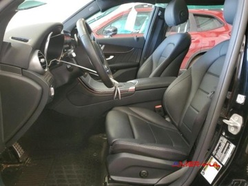Mercedes GLC C253 2021 Mercedes-Benz GLC 2021, 4x4, 2,0L, od ubezpieczalni 2.0 Benzyna 255KM, zdjęcie 8