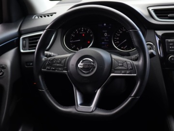 Nissan Qashqai II Crossover Facelifting 1.3DIG-T 140KM 2019 Nissan Qashqai 1.3 DIG-T, Salon Polska, zdjęcie 19