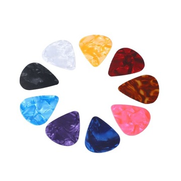 60 шт. Красочные целлулоидные медиаторы для гитары.