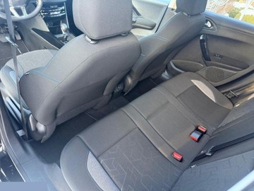 Peugeot 2008 I SUV Facelifting 1.2 PureTech 130KM 2019 Peugeot 2008 P1.2 ureTech EAT8 Active 130KM 2019r Stan perfekcyjny! Zamiana, zdjęcie 5