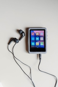 MP3-ПЛЕЕР 32 ГБ SPORT BLUETOOTH, НАУШНИКИ, РАДИО, MP4 HiFi Touch