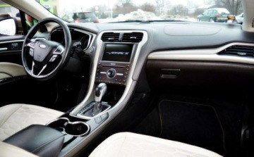 Ford Mondeo V Kombi 2.0 TDCi Bi-Turbo 210KM 2016 Ford Mondeo Bogate wyposazenie, Zadbany, Rozrzad wymieniony przy 253 tys, zdjęcie 12