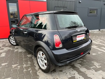 Mini One II Hatchback 1.6 90KM 2006 MINI ONE 1.6 ALUFELGI, ZADBANY, KLIMATYZACJA, zdjęcie 3