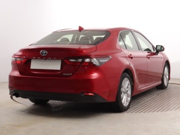 Toyota Camry IX Sedan 2.5 Hybrid Dynamic Force 218KM 2022 Toyota Camry 2.5 Hybrid, Salon Polska, zdjęcie 4