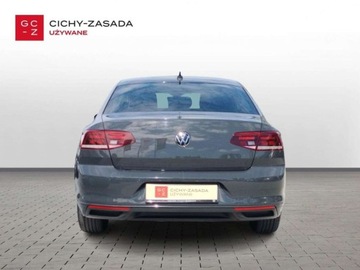 Volkswagen Passat B8 Limousine Facelifting 2.0 TDI SCR 150KM 2021 Volkswagen Passat VatMarza Virtual Cockpit hak ACC od Dealera 2.0, zdjęcie 5