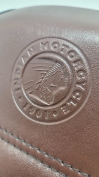 Indian Scout Bobber (23) Сиденье водителя