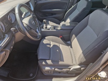 Opel Insignia II Sports Tourer 1.6 CDTI 136KM 2019 Opel Insignia Led Navi Asystent pasa Hak 1.6 Diesel 136KM, zdjęcie 3