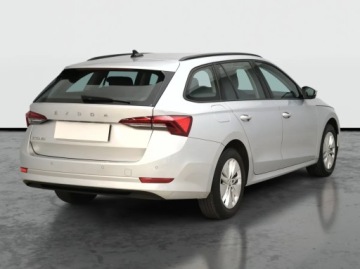 Skoda Octavia IV Kombi 2.0 TDI 115KM 2022 Skoda Octavia 2.0 TDI, 1. Właściciel, Serwis ASO, zdjęcie 4