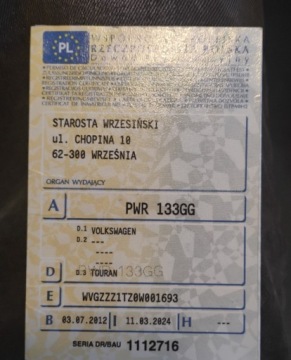 Volkswagen Touran II 1.6 TDI 105KM 2012 Volkswagen Touran 2012r, 1.6 TDI. Lekko przetarte boki. Jezdzi. 1.6 Diesel, zdjęcie 29