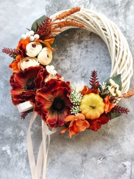 ОСЕННИЙ ВЕНОК ДЛЯ ДВЕРИ, ЦВЕТОЧНЫЙ КРЕМ, ПЛЕТЕННЫЙ ДЕКОР