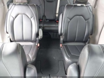 Chrysler Pacifica II 2024 Chrysler Pacifica Touring L 2024 3.6l 3.6 Benzyna 287KM, zdjęcie 15