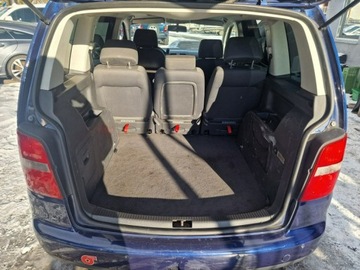 Volkswagen Touran I 2.0 TDI 140KM 2005 Volkswagen Touran 2.0 TDI 136 KM, Automat DSG,, zdjęcie 25