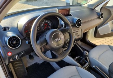 Audi A1 I 2012 Audi a1 1,2 TFSI 90KM 5-drzwi Serwis 1.2 Benzyna 90KM, zdjęcie 20