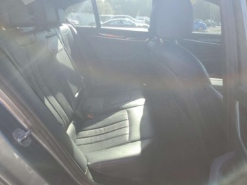 BMW Seria 5 G30-G31 2019 BMW Seria 5 540xi 2019 3.0l 3.0 Benzyna 335KM, zdjęcie 10