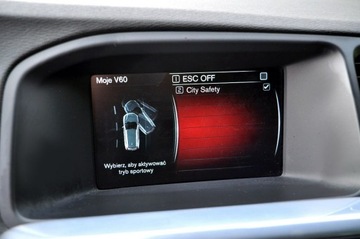 Volvo V60 I Kombi Facelifting 1.6 D2 115KM 2015 Volvo V60 LiFT Ocean Race 1,6 HDi Ledy Digital, zdjęcie 34