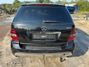 MERCEDES W164 VÍKO KUFRU KUFRU C197