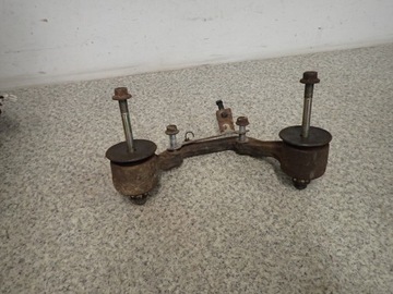 ПОДУШКА ПОДВЕСКИ ПОДГОЛОВКИ ОСИ NISSAN XTRAIL T30