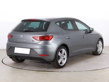 Seat Leon III Hatchback Facelifting 1.4 TSI 125KM 2018 Seat Leon 1.4 TSI, Salon Polska, Navi, Klima, zdjęcie 4