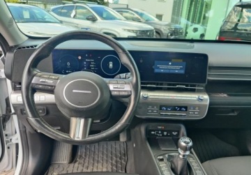 Hyundai Kona I Crossover Facelifting 1.0 T-GDI 120KM 2023 Hyundai Kona 2023 1.0T-GDI 120KM 6MT Executive 36.675km Salon Polska Bezwy, zdjęcie 16