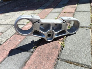 Aprilia RS4 125/50 11+ полка нижняя, полка подвесная