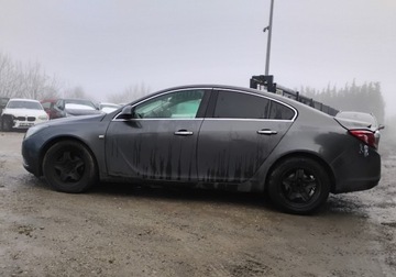 Opel Insignia I Sedan 2.0 CDTI ECOTEC 130KM 2010 Opel Insignia 2010r, 2.0 CDTI. AUTOMAT. Lekko uszkodzony tyl. Jezdzi. 2.0, zdjęcie 20