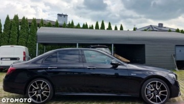 Mercedes Klasa E W213 Limuzyna AMG 3.0 AMG 43 401KM 2017 Mercedes-Benz Klasa E Mercedes-Benz Klasa E 3.0 Benzyna 401KM, zdjęcie 5