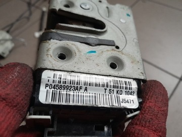 JEEP GRAND CHEROKEE IV WK2 14R ZÁMEK DVEŘE ZADNÍ LEVÝ P04589923AF 04589923AF