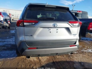 Toyota RAV4 V 2023 Toyota RAV4 Limited 2023 2.5 Benzyna 203KM, zdjęcie 4