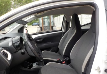 Toyota Aygo II Hatchback 3d Facelifting 1.0 VVT-i 72KM 2020 Toyota Aygo Okazja Benzyna 72KM, zdjęcie 17