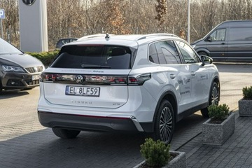 Volkswagen Tiguan II SUV Facelifting 1.5 TSI 150KM 2024 Volkswagen Tiguan Elegance 1.5 TSI 150 KM DSG,, zdjęcie 9