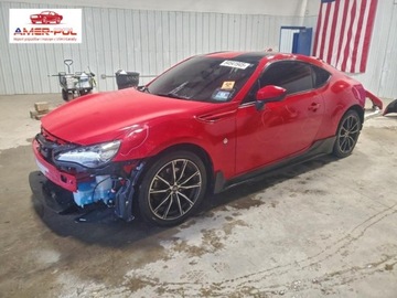 Toyota GT86 2017 Toyota GT86 Base, RWD, od ubezpieczalni 2.0 Benzyna 205KM