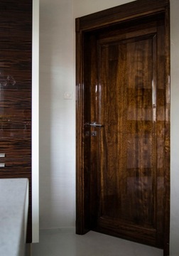 Роскошные глянцевые межкомнатные двери