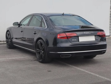 Audi A8 D4 Sedan Facelifting 4.2 TDI 385KM 2015 Audi A8 L 4.2 TDI, Salon Polska, 379 KM, 4X4, zdjęcie 3