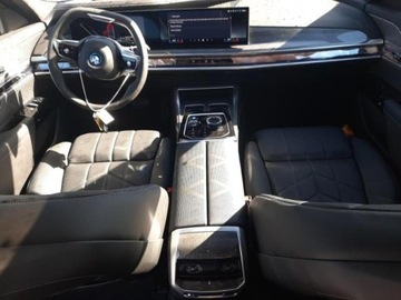 BMW 2024 BMW i7 edrive50, 2024r., 4x4, zdjęcie 7