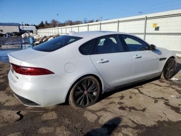 Jaguar XF II 2021 Jaguar XF R-Dynamic, 2021r., 4x4, 2.0L, zdjęcie 2