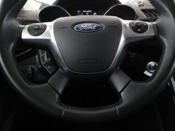 Ford Kuga II SUV 2.0 TDCi 150KM 2016 Ford Kuga Titanium półskóra navi PDC grzane, zdjęcie 20
