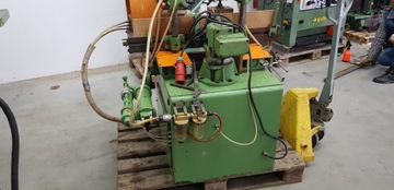 Мака долбежник