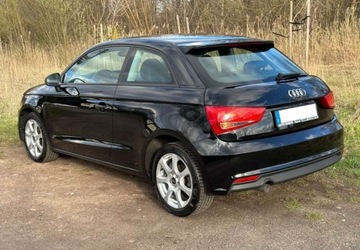 Audi A1 I Sportback 5d Facelifting 1.6 TDI 116KM 2015 Audi A1 Audi A1 1.6 TDI, zdjęcie 1