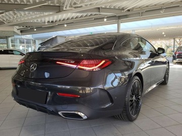 Mercedes CLE Coupe 2.0 300 258KM 2025 MERCEDES-BENZ CLE 300 4-Matic AMG Line 2.0 (258KM) 2025, zdjęcie 3